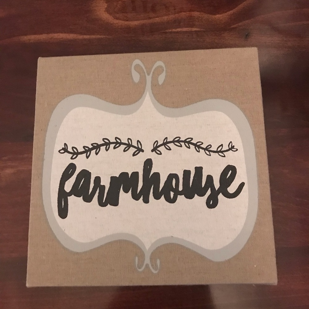 Farmhouse Sign Decor